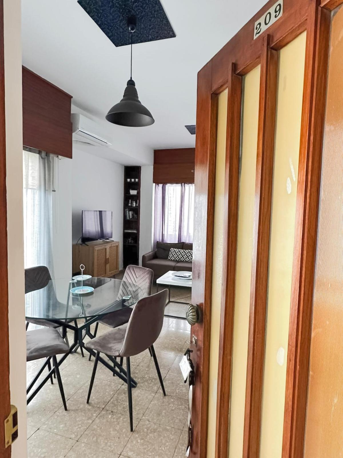 Comfortable Engomi Apartment Nicosia Exteriör bild